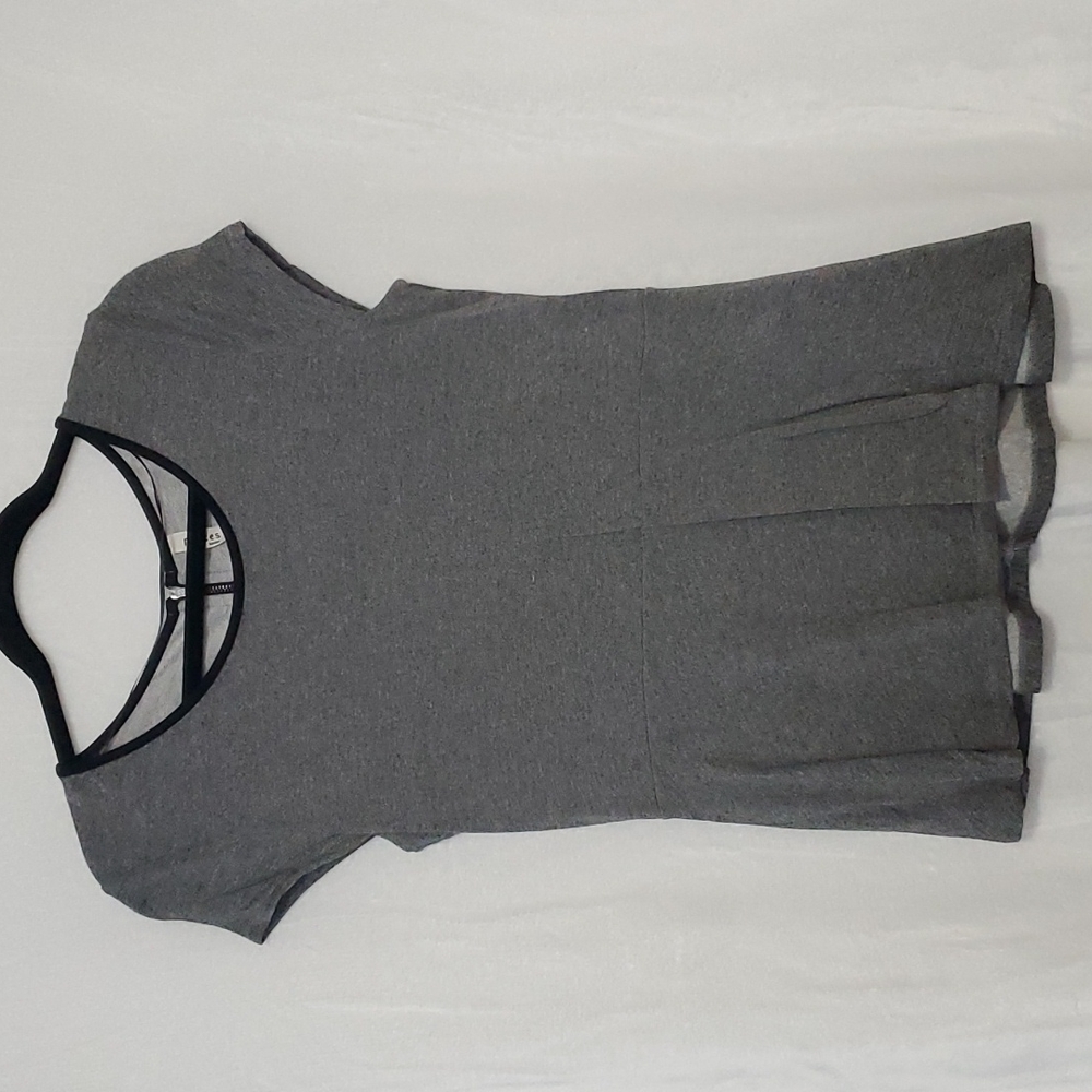 Pieces by Kensie Zipper Back Soft Cap Sleeve Top Size M
